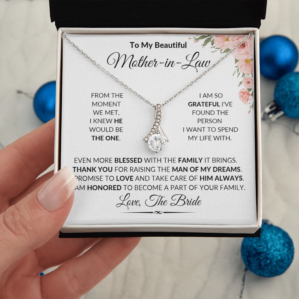 To Mother-in-Law Alluring Beauty Necklace